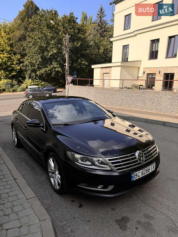Купе Volkswagen CC / Passat CC 2012 в Львове