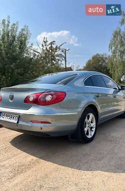 Купе Volkswagen CC / Passat CC 2011 в 