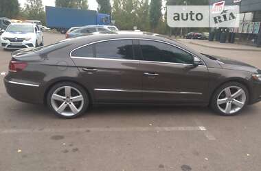 Купе Volkswagen CC / Passat CC 2012 в Киеве