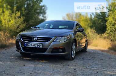 Купе Volkswagen CC / Passat CC 2010 в Хмельницком