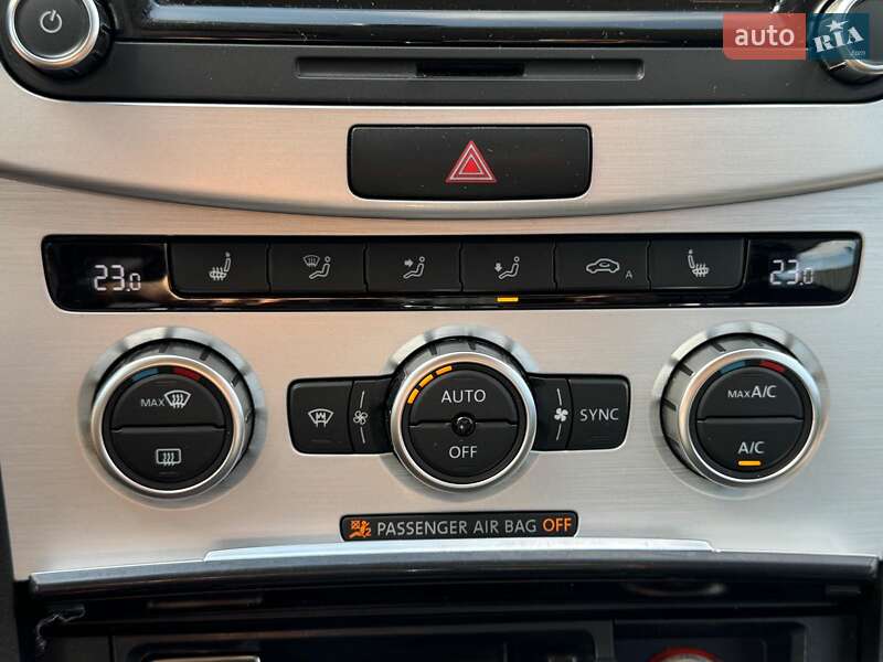 Купе Volkswagen CC / Passat CC 2014 в Киеве