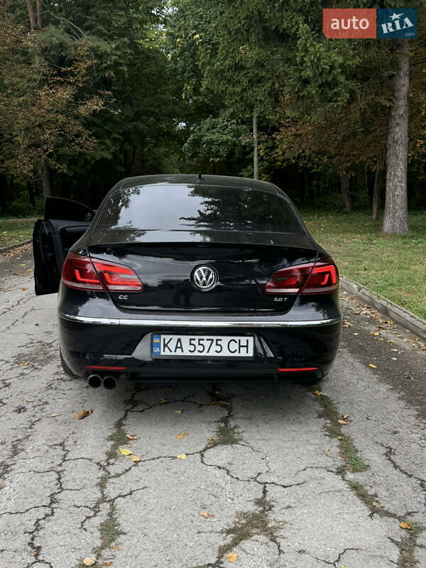 Купе Volkswagen CC / Passat CC 2014 в Староконстантинове