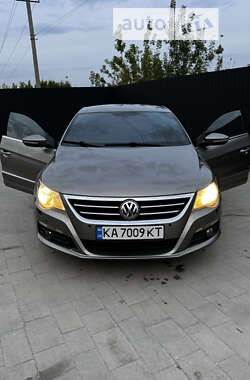 Купе Volkswagen CC / Passat CC 2009 в Золочеве