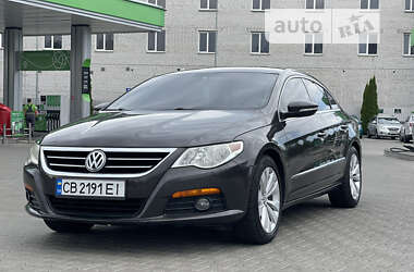 Купе Volkswagen CC / Passat CC 2010 в Киеве