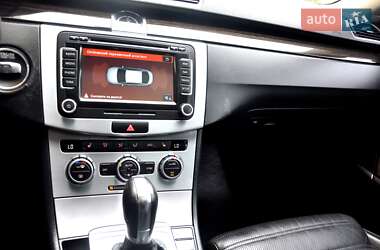 Купе Volkswagen CC / Passat CC 2013 в Львове