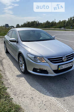 Купе Volkswagen CC / Passat CC 2009 в Львові