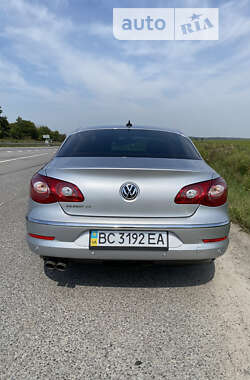 Купе Volkswagen CC / Passat CC 2009 в Львові