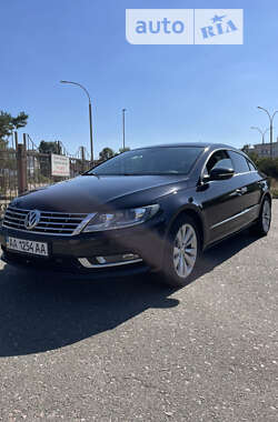 Купе Volkswagen CC / Passat CC 2012 в Киеве