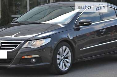 Купе Volkswagen CC / Passat CC 2009 в Киеве