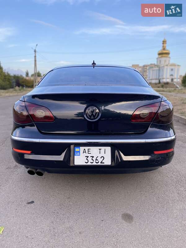 Купе Volkswagen CC / Passat CC 2010 в Вольногорске