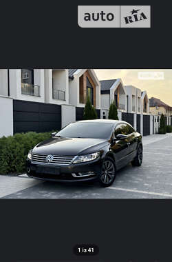 Купе Volkswagen CC / Passat CC 2012 в Иршаве