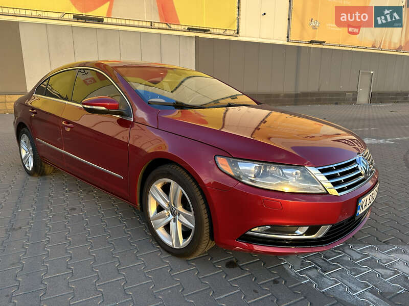 Купе Volkswagen CC / Passat CC 2013 в Києві