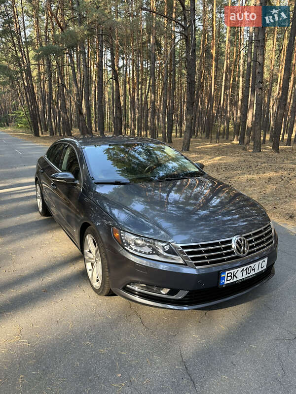 Купе Volkswagen CC / Passat CC 2012 в Ахтырке
