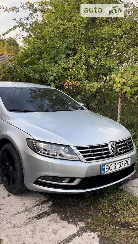 Купе Volkswagen CC / Passat CC 2012 в Івано-Франківську