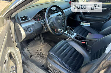 Купе Volkswagen CC / Passat CC 2011 в 
