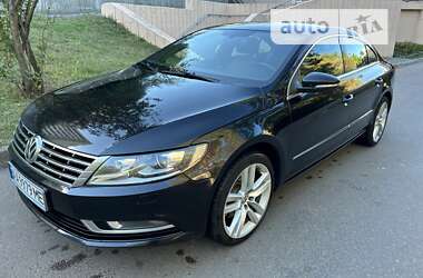 Купе Volkswagen CC / Passat CC 2012 в Киеве