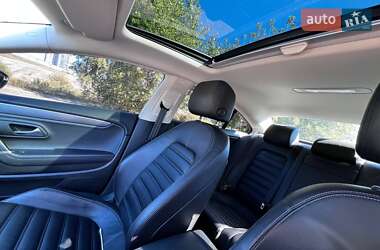 Купе Volkswagen CC / Passat CC 2015 в 