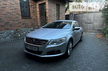 Купе Volkswagen CC / Passat CC 2009 в Кременчуге