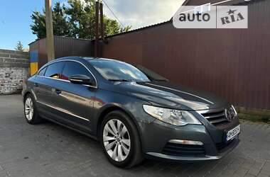 Купе Volkswagen CC / Passat CC 2011 в Малине