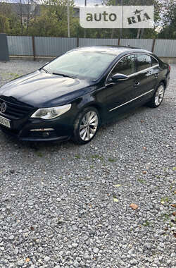 Купе Volkswagen CC / Passat CC 2010 в Дунаевцах