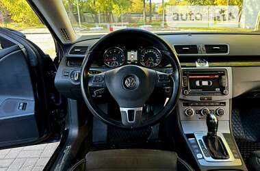 Купе Volkswagen CC / Passat CC 2012 в Дніпрі