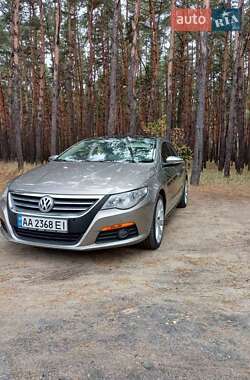 Купе Volkswagen CC / Passat CC 2010 в Полтаві