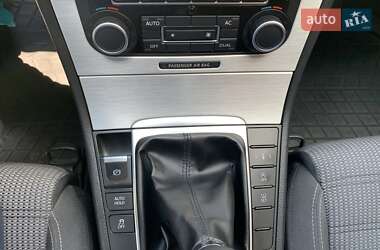 Купе Volkswagen CC / Passat CC 2011 в 