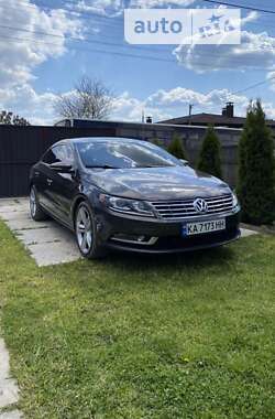 Купе Volkswagen CC / Passat CC 2012 в Києві