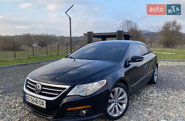 Купе Volkswagen CC / Passat CC 2010 в Тячеві