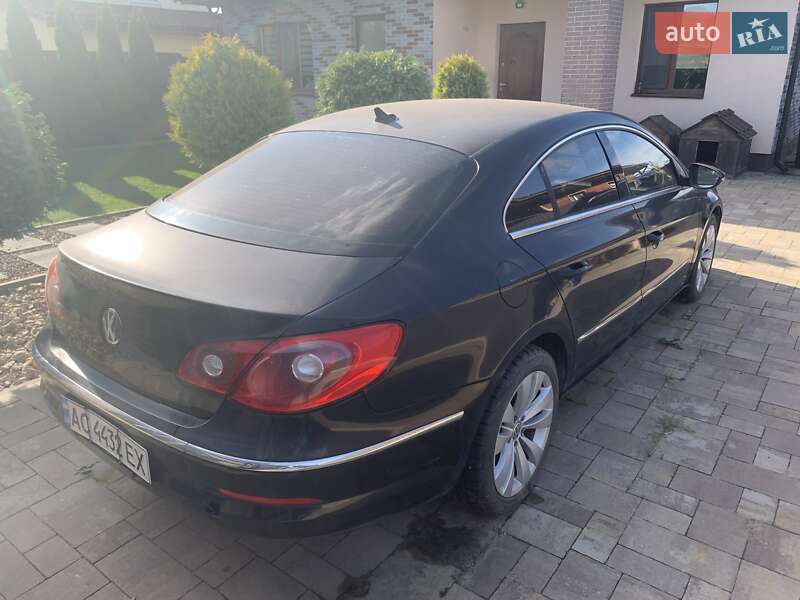 Купе Volkswagen CC / Passat CC 2010 в Луцьку