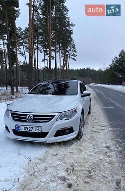 Купе Volkswagen CC / Passat CC 2010 в Полтаве