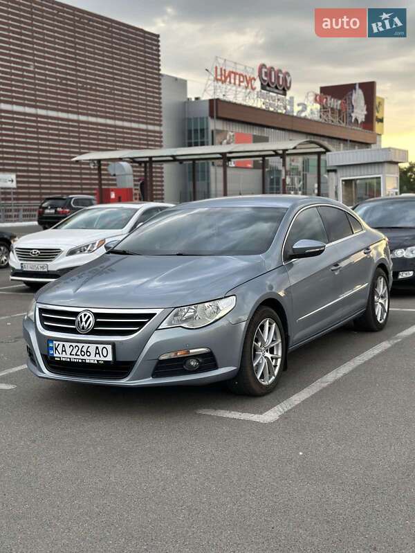 Volkswagen CC / Passat CC 2010