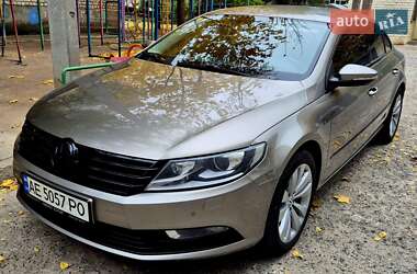 Купе Volkswagen CC / Passat CC 2012 в Днепре