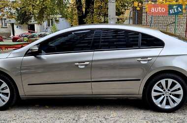 Купе Volkswagen CC / Passat CC 2012 в Днепре