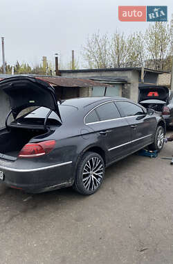 Купе Volkswagen CC / Passat CC 2012 в 