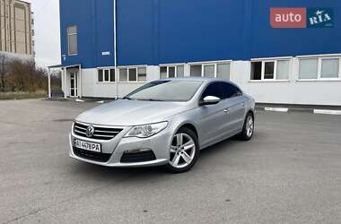 Купе Volkswagen CC / Passat CC 2012 в Богуславі