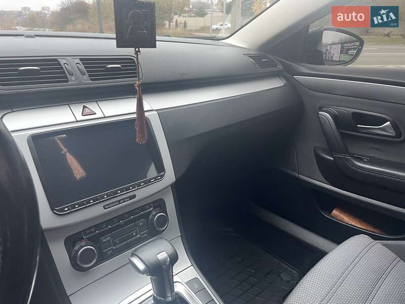 Купе Volkswagen CC / Passat CC 2010 в Харькове