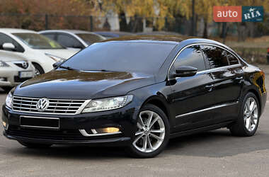 Купе Volkswagen CC / Passat CC 2012 в Киеве