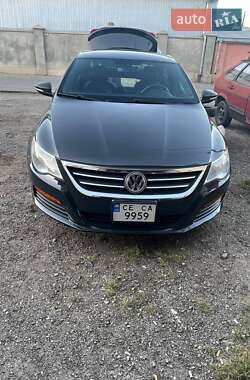 Купе Volkswagen CC / Passat CC 2011 в Чернівцях