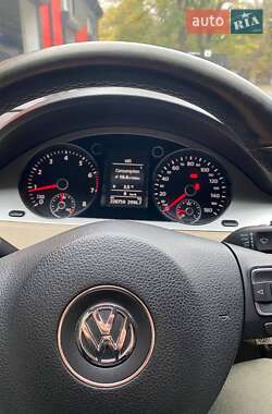 Купе Volkswagen CC / Passat CC 2010 в 