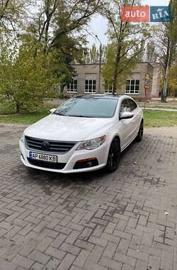 Купе Volkswagen CC / Passat CC 2010 в 