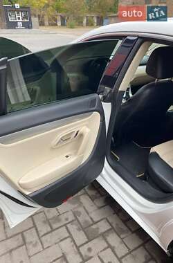 Купе Volkswagen CC / Passat CC 2010 в 