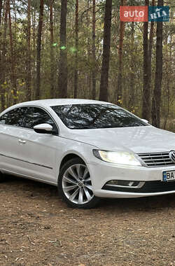 Купе Volkswagen CC / Passat CC 2012 в Олександрії