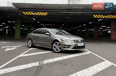 Купе Volkswagen CC / Passat CC 2013 в Киеве