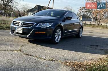 Купе Volkswagen CC / Passat CC 2011 в 