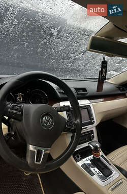 Купе Volkswagen CC / Passat CC 2008 в Калиновке