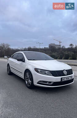 Купе Volkswagen CC / Passat CC 2012 в Дніпрі