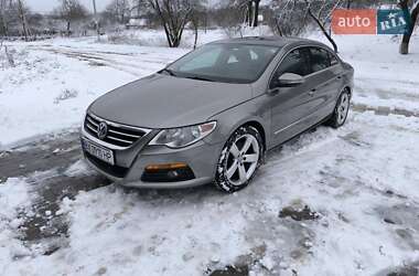 Купе Volkswagen CC / Passat CC 2011 в Хмельницькому