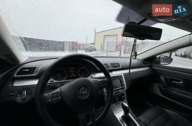 Купе Volkswagen CC / Passat CC 2011 в 