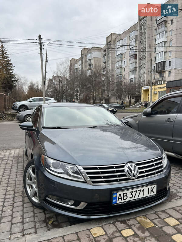 Купе Volkswagen CC / Passat CC 2013 в Вінниці